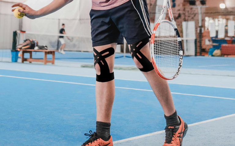 Tampalan Otot Pita Kinesiologi Pra-Potong Tampalan Otot Pita Kinesiologi Pra-Potong